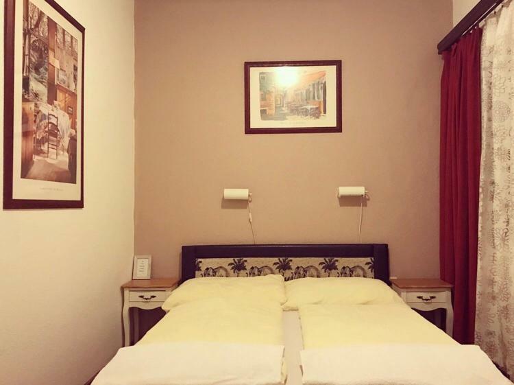 Kis Gellert Guesthouse Budapest Exteriör bild